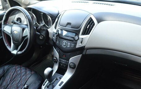 Chevrolet Cruze II, 2013 год, 759 000 рублей, 13 фотография