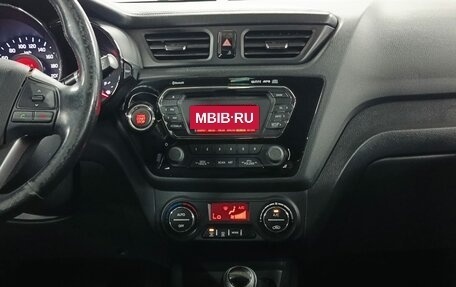 KIA Rio III рестайлинг, 2014 год, 919 000 рублей, 13 фотография