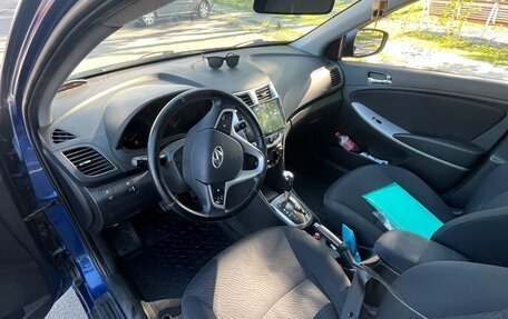 Hyundai Solaris II рестайлинг, 2013 год, 730 000 рублей, 4 фотография