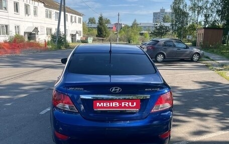 Hyundai Solaris II рестайлинг, 2013 год, 730 000 рублей, 5 фотография