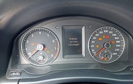Volkswagen Golf Plus II, 2012 год, 850 000 рублей, 21 фотография