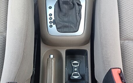 Volkswagen Golf Plus II, 2012 год, 850 000 рублей, 11 фотография