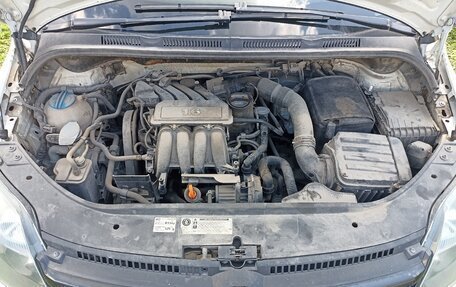 Volkswagen Golf Plus II, 2012 год, 850 000 рублей, 23 фотография
