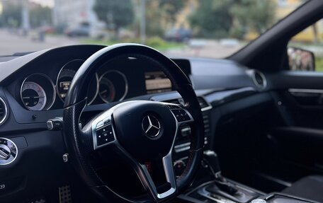 Mercedes-Benz C-Класс, 2013 год, 2 200 000 рублей, 2 фотография