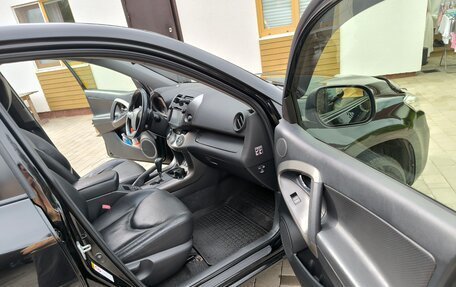 Toyota RAV4, 2012 год, 1 556 000 рублей, 12 фотография