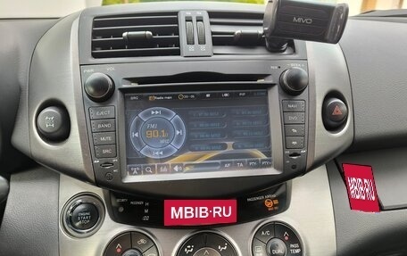 Toyota RAV4, 2012 год, 1 556 000 рублей, 18 фотография