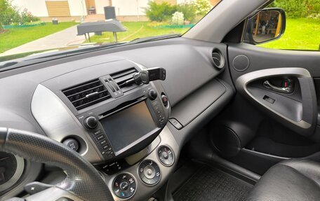 Toyota RAV4, 2012 год, 1 556 000 рублей, 21 фотография