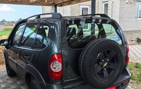 Chevrolet Niva I рестайлинг, 2016 год, 780 000 рублей, 13 фотография