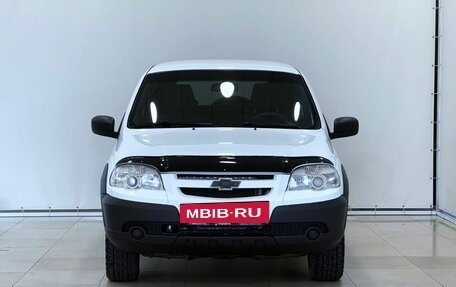 Chevrolet Niva I рестайлинг, 2019 год, 697 000 рублей, 3 фотография