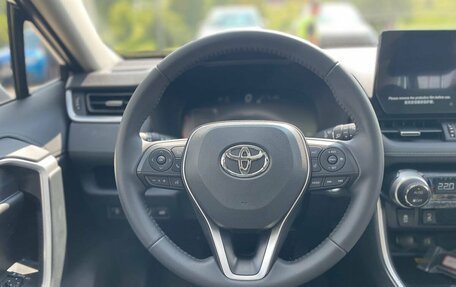 Toyota RAV4, 2025 год, 3 800 000 рублей, 22 фотография