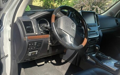 Toyota Land Cruiser 200, 2020 год, 8 500 000 рублей, 9 фотография