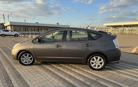 Toyota Prius, 2007 год, 680 000 рублей, 3 фотография