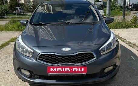KIA cee'd III, 2013 год, 569 000 рублей, 2 фотография