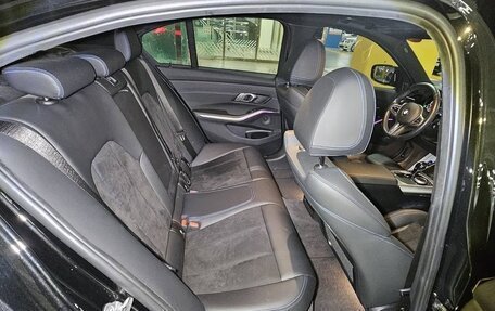 BMW 3 серия, 2021 год, 2 400 000 рублей, 21 фотография