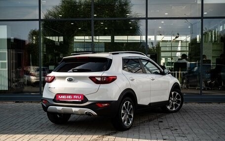 KIA Stonic, 2019 год, 1 950 000 рублей, 2 фотография