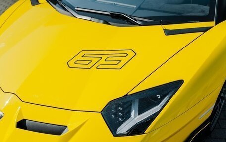 Lamborghini Aventador I рестайлинг, 2022 год, 70 000 000 рублей, 4 фотография