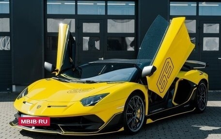 Lamborghini Aventador I рестайлинг, 2022 год, 70 000 000 рублей, 6 фотография