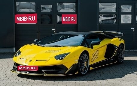 Lamborghini Aventador I рестайлинг, 2022 год, 70 000 000 рублей, 5 фотография