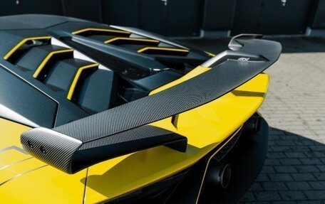Lamborghini Aventador I рестайлинг, 2022 год, 70 000 000 рублей, 12 фотография