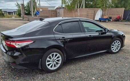 Toyota Camry, 2021 год, 3 200 000 рублей, 5 фотография