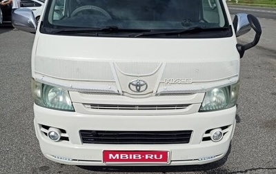 Toyota HiAce H200, 2008 год, 2 150 000 рублей, 1 фотография