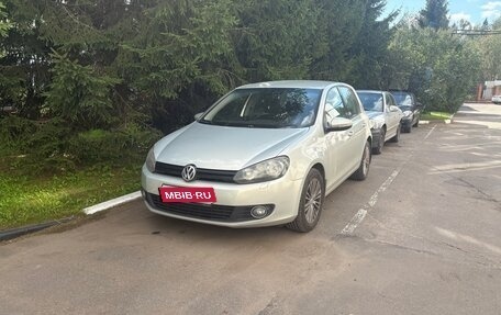 Volkswagen Golf VI, 2010 год, 700 000 рублей, 1 фотография