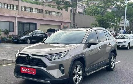 Toyota RAV4, 2021 год, 1 987 600 рублей, 1 фотография
