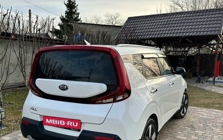 KIA Soul III, 2021 год, 2 500 000 рублей, 3 фотография