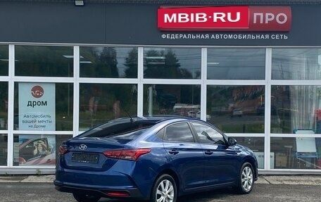 Hyundai Solaris II рестайлинг, 2021 год, 1 700 000 рублей, 9 фотография