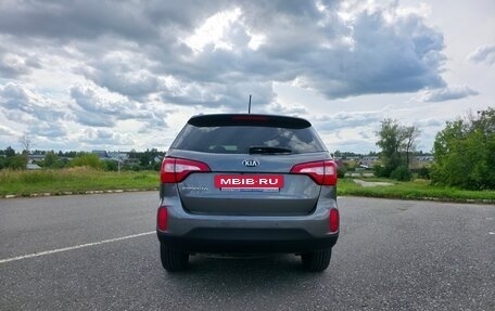 KIA Sorento II рестайлинг, 2014 год, 1 990 000 рублей, 2 фотография