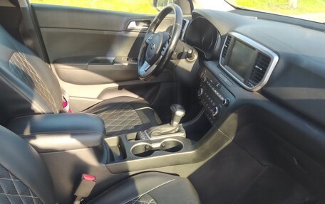 KIA Sportage IV рестайлинг, 2021 год, 2 100 000 рублей, 8 фотография
