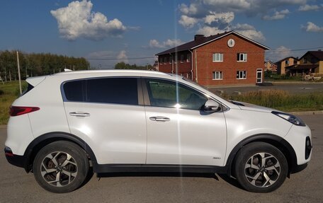 KIA Sportage IV рестайлинг, 2021 год, 2 100 000 рублей, 4 фотография