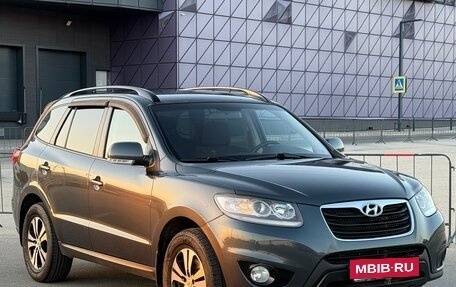 Hyundai Santa Fe III рестайлинг, 2011 год, 1 597 000 рублей, 3 фотография