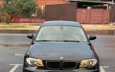 BMW 1 серия, 2010 год, 760 000 рублей, 2 фотография