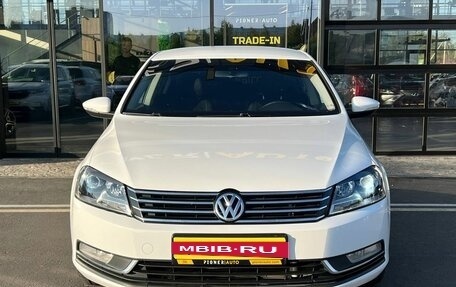 Volkswagen Passat B7, 2012 год, 975 000 рублей, 2 фотография
