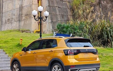 Volkswagen T-Cross I, 2021 год, 1 250 001 рублей, 4 фотография