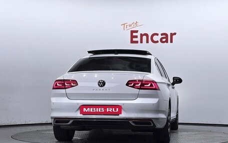 Volkswagen Passat B8 рестайлинг, 2022 год, 3 050 015 рублей, 11 фотография