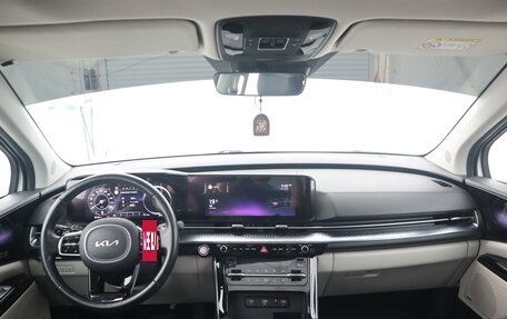 KIA Carnival, 2022 год, 4 520 000 рублей, 14 фотография