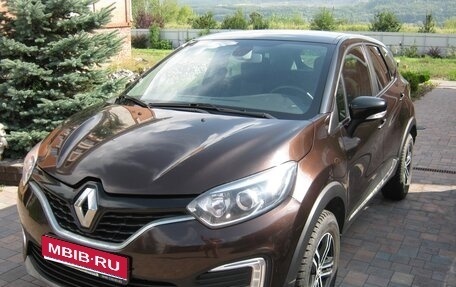 Renault Kaptur I рестайлинг, 2019 год, 1 500 000 рублей, 1 фотография