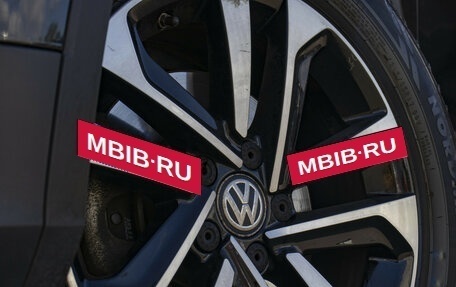 Volkswagen Tiguan II, 2019 год, 2 390 000 рублей, 20 фотография