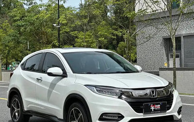 Honda Vezel, 2021 год, 1 350 000 рублей, 1 фотография