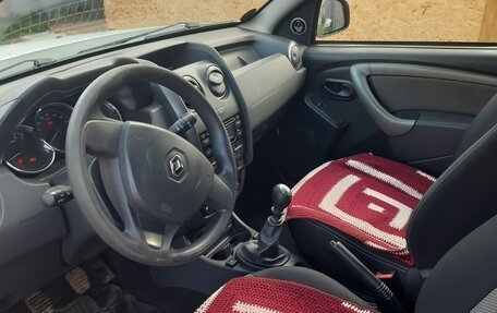 Renault Duster I рестайлинг, 2016 год, 1 050 000 рублей, 6 фотография