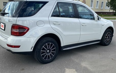 Mercedes-Benz M-Класс, 2011 год, 1 800 000 рублей, 6 фотография
