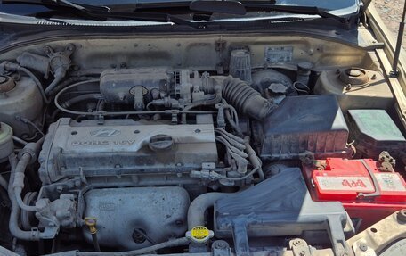 Hyundai Accent II, 2005 год, 600 000 рублей, 10 фотография