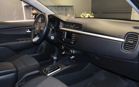 KIA Rio IV, 2020 год, 1 680 000 рублей, 9 фотография