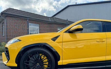 Lamborghini Urus I, 2025 год, 47 900 000 рублей, 4 фотография