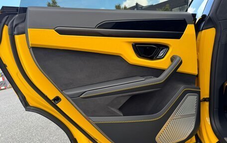 Lamborghini Urus I, 2025 год, 47 900 000 рублей, 16 фотография