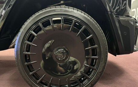 Mercedes-Benz G-Класс AMG, 2025 год, 65 000 000 рублей, 13 фотография
