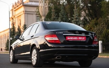 Mercedes-Benz C-Класс, 2009 год, 1 400 000 рублей, 6 фотография