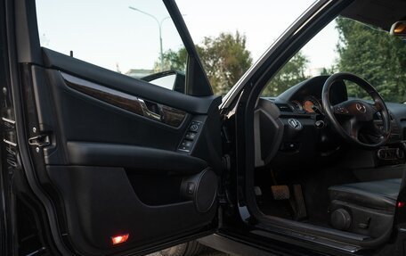 Mercedes-Benz C-Класс, 2009 год, 1 400 000 рублей, 27 фотография